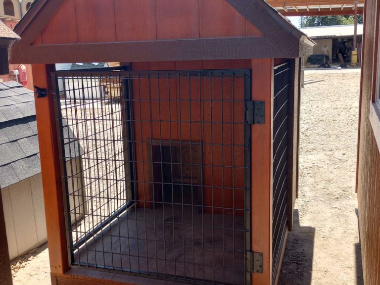 Brown 4x6 dog kennel