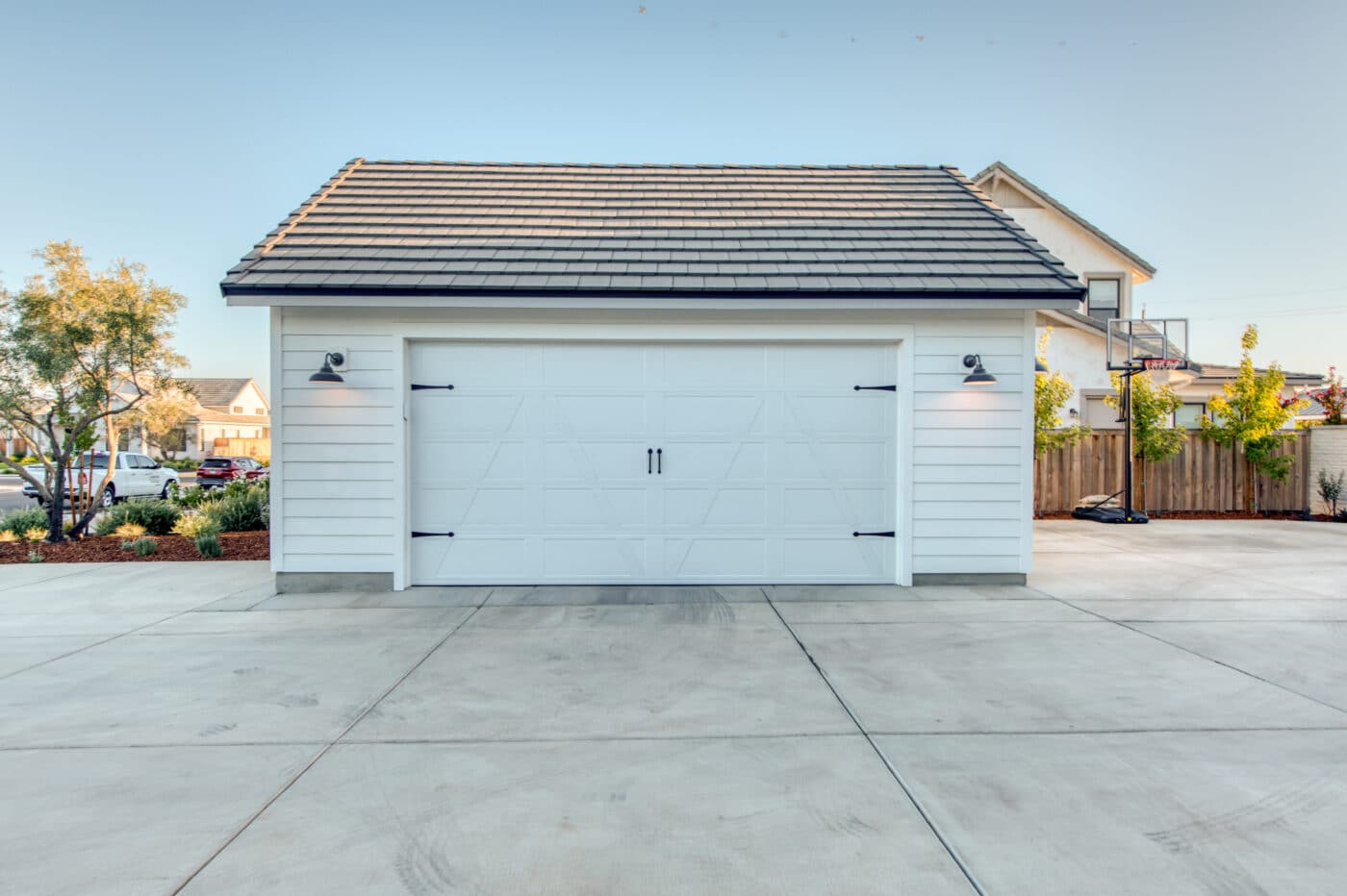 Detached Garages in CA