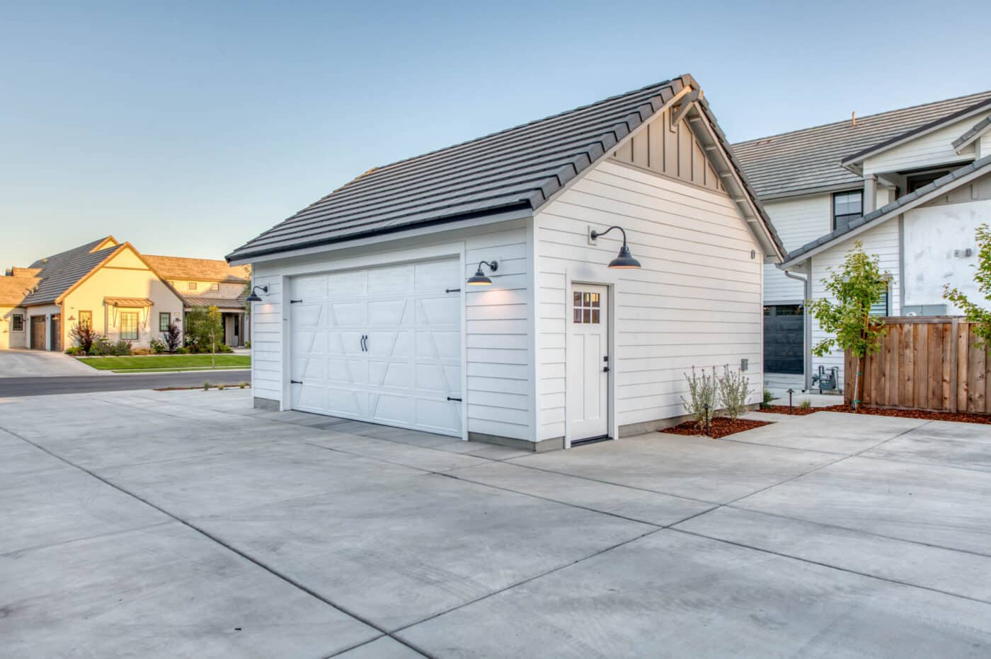 Garage Buildings For Sale in Visalia CA