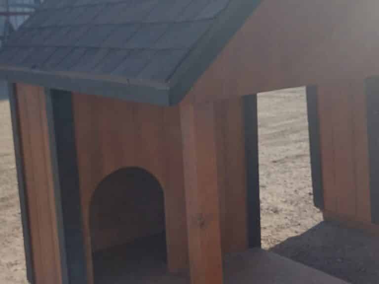 4'x6' Dog Cabin