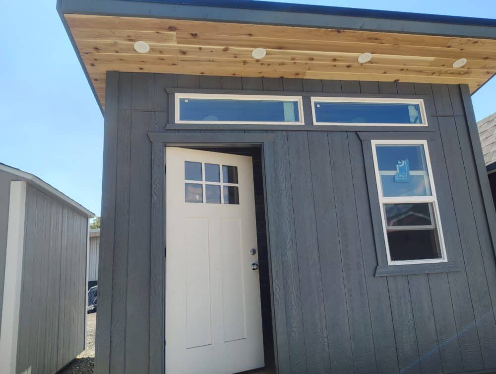 10'x12' Lean To Deluxe with Interior Finish