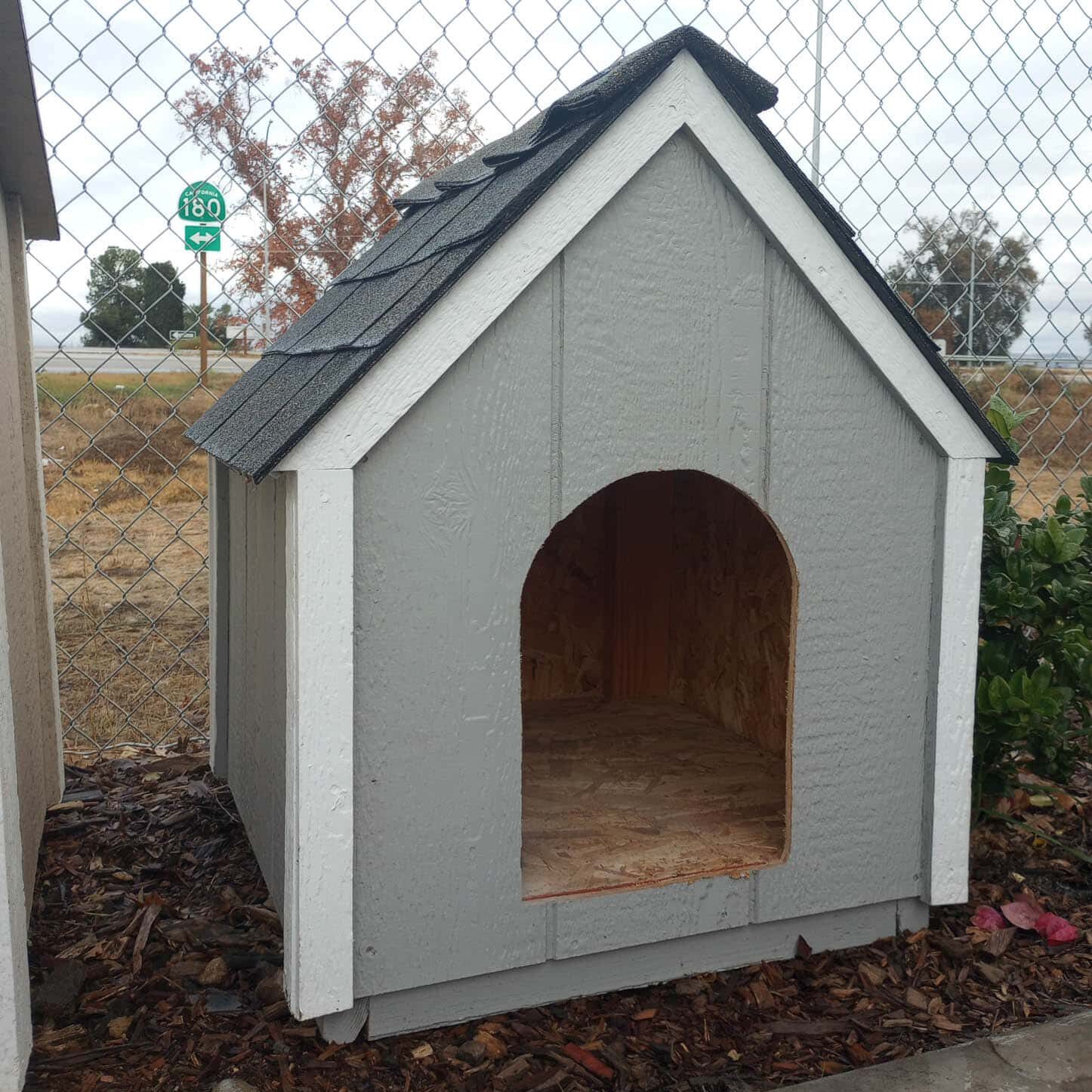 Small Buildings for Dogs For Sale in Visalia CA