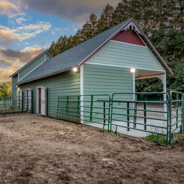 horse barn buildings for sale in Hanford CA