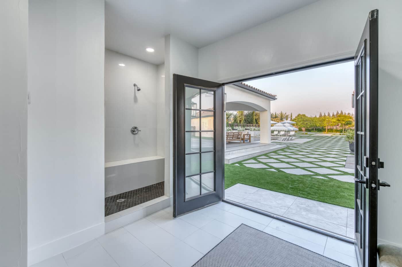 interior of cabana in Madera CA with open doors