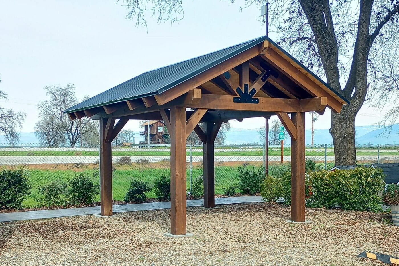 timber framer outdoor pavilions